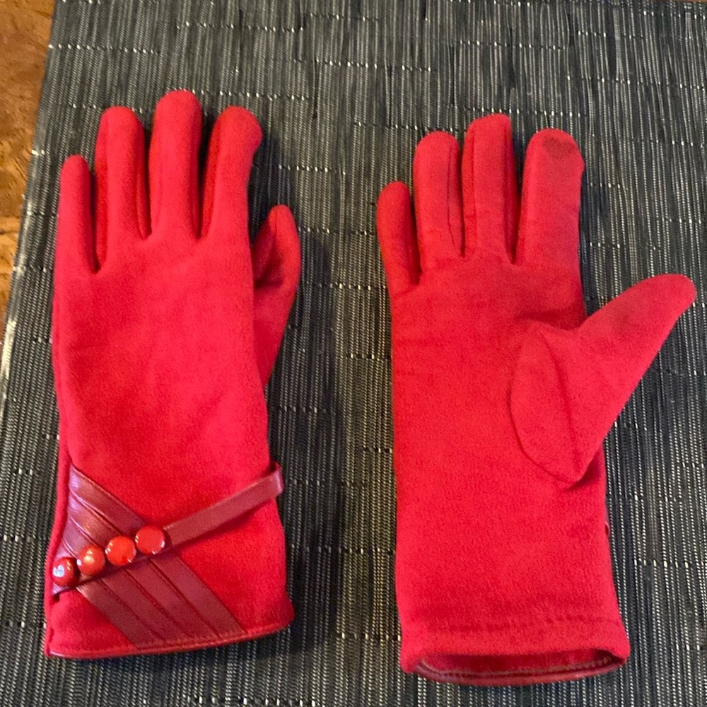 Beautiful soft suede ladies gloves